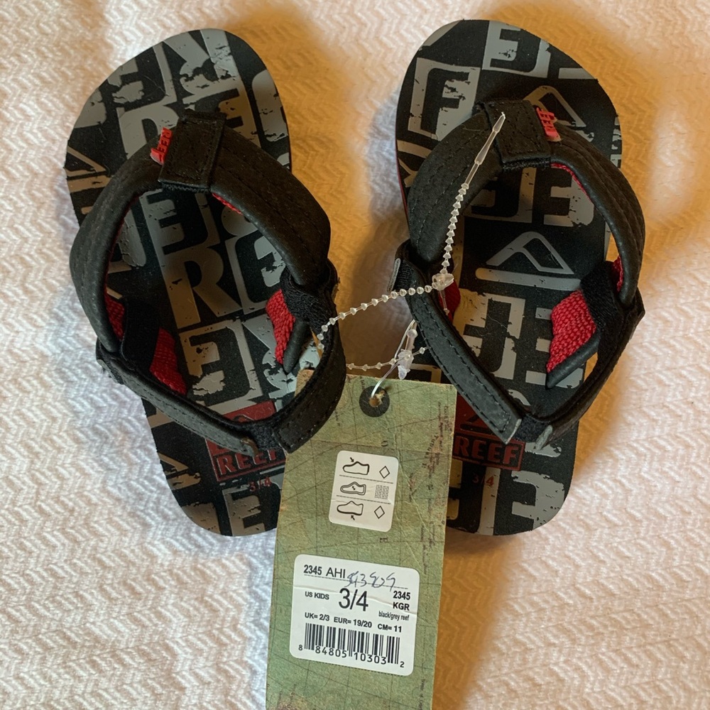Reef little boys sandals